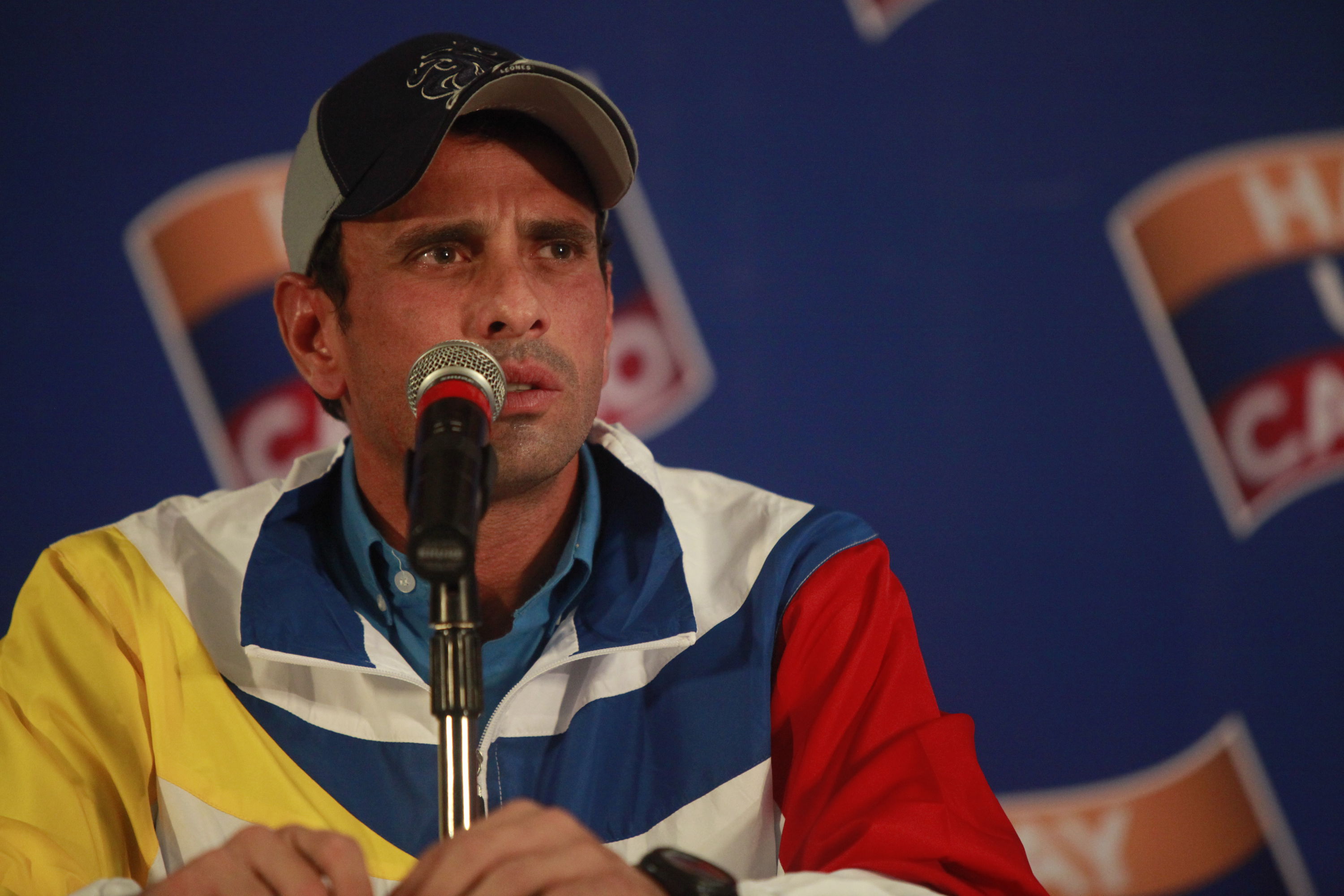 Capriles puede volver a lanzarse como candidato presidencial