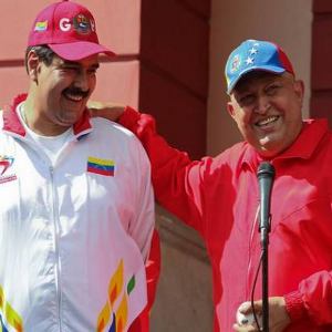 Chavez-y-Nicolas-Maduro