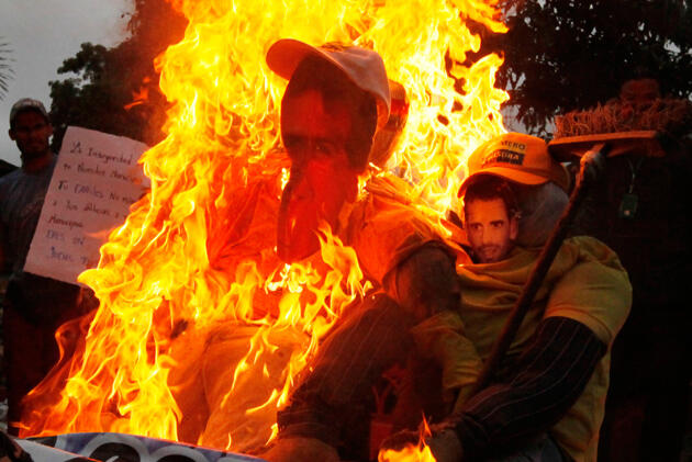 En el estado Miranda, Capriles y Ocariz fueron víctimas de las llamas. Foto: @LuisG0169