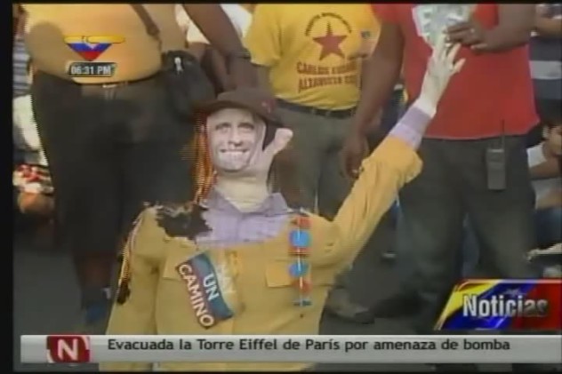 Judas Capriles quemado en Catia (Imagen de VTV)