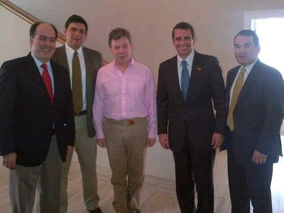 Julio Borges, Carlos Ocariz y Tomás Guanipa también acompañaron a Capriles en su visita a Santos