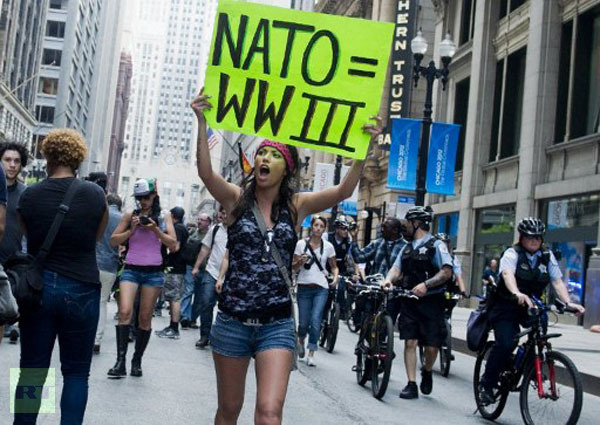 Protesta contra la OTAN en Chicago, mayo de 2012.
