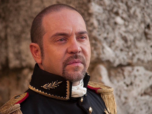 El  actor y director Miguel Ferrari también forma parte del elenco.