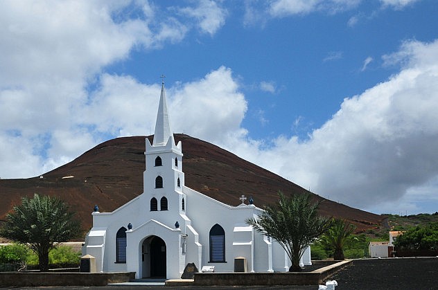Iglesia en Isla Ascensión. Foto: UltraPanavision