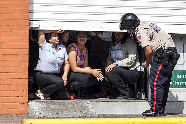 DOS MUERTOS M¡S EN INCIDENTES POR PROTESTAS EN EL ESTE DE CARACAS