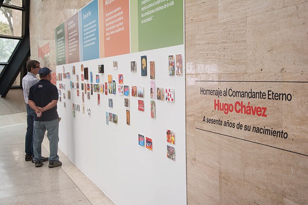 inauguracion exposicion homenaje a Chavez Imagenes para tus ideas baja-7