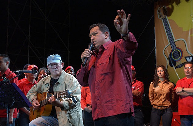 Silvio Rodriguez Con Hugo Chavez
