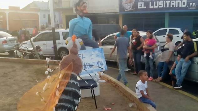 En Bolívar quemaron al chikungunya. Foto: @Misionculturave