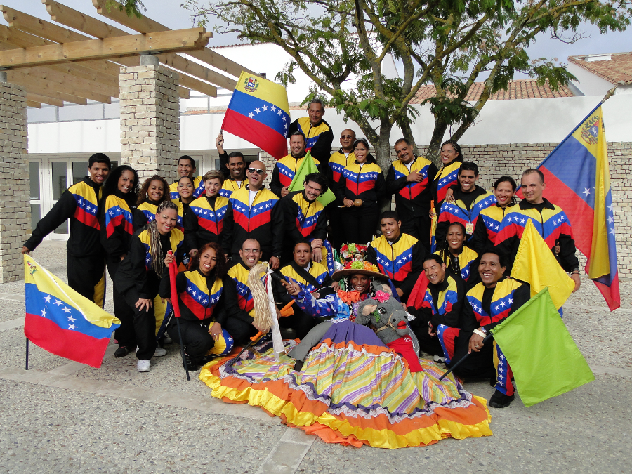 Tradiciones Venezuela celebra 20 años – Alba Ciudad 96.3 FM
