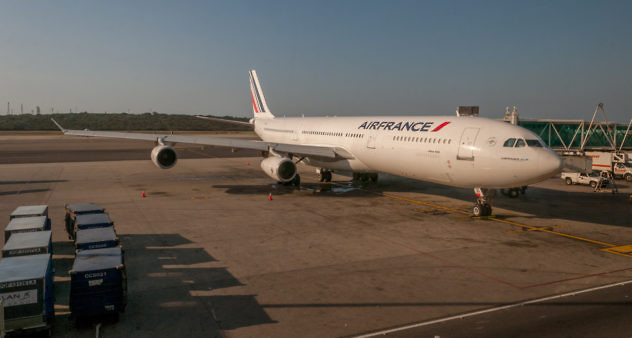Airfrance_Airplane_in_Maiquetia_Airport
