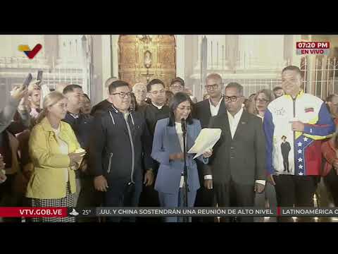 Delcy Rodríguez en vigilia por canonización de José Gregorio Hernández y Carmen Rendiles