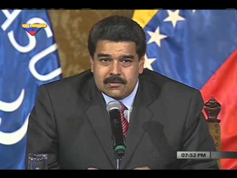 Rueda de prensa completa Santos - Maduro- Tabaré - Correa en Quito