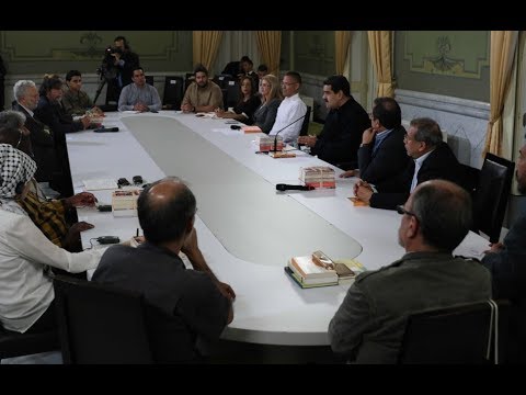 Presidente Maduro recibe a intelectuales de III Escuela de Pensamiento Crítico Descolonial