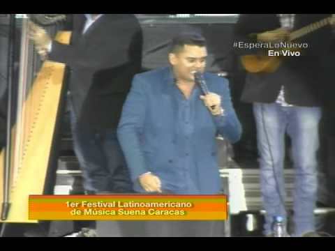 Rey Armas y sus cuatristas en el Festival Musical Suena Caracas 2014