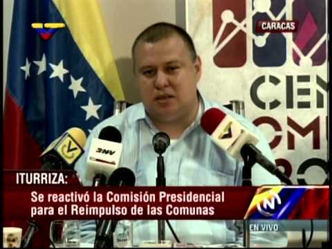 Rueda de prensa del ministro Reinaldo Iturriza anunciando censo comunal 2013