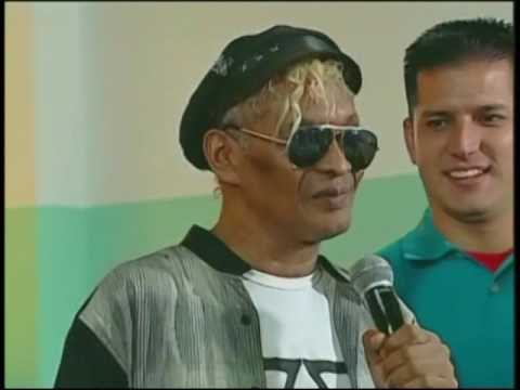 Gobierno venezolano entrega pensión al cantante Colina