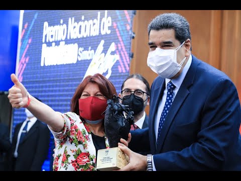 Entrega del Premio Nacional de Periodismo 2021 por el Presidente Nicolás Maduro