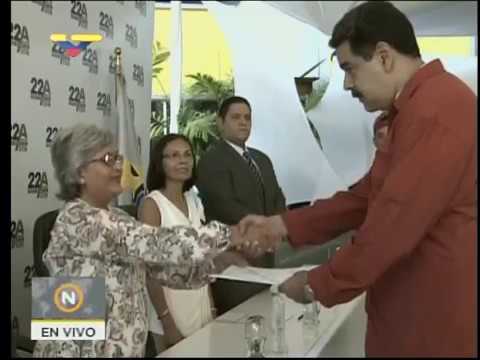 Nicolás Maduro se inscribe ante el CNE para elecciones presidenciales del 22 abril