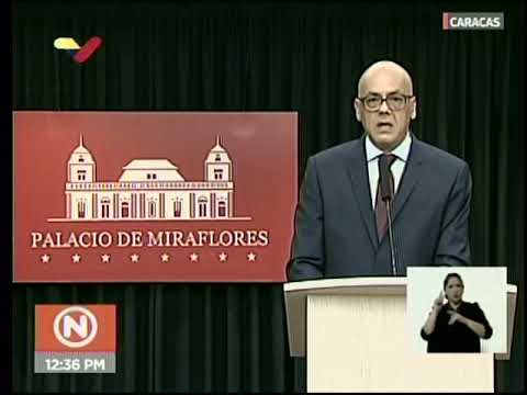 Jorge Rodríguez anuncia detención de paramilitar que se fotografió con Guaidó: da testimonio