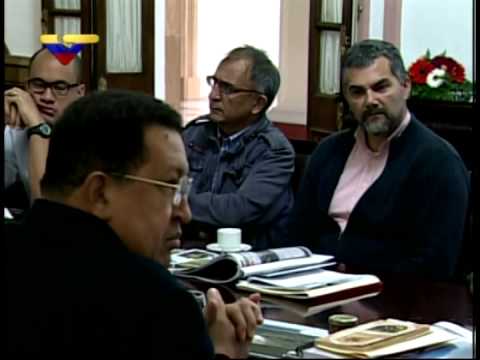 VIDEO COMPLETO: Chávez regaña a sus ministros por tema de las comunas y falta de comunicación