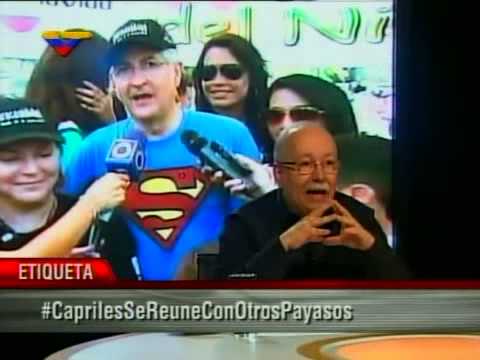 Antonio Ledezma se viste de Superman y Alberto Nolia lo chalequea... jajajaj
