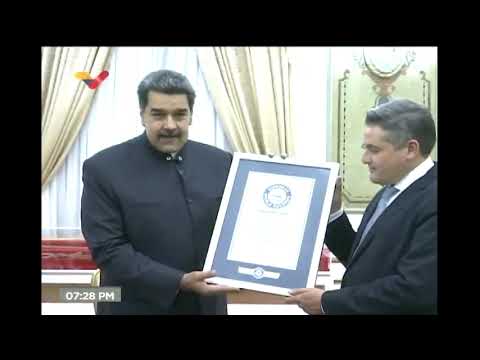 Maduro condecoró al Sistema de Orquestas tras ser certificado como la Orquesta Más Grande del Mundo