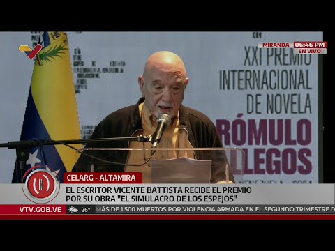 Entrega del Premio de Novela Rómulo Gallegos a Vicente Battista por &quot;El simulacro de los espejos&quot;