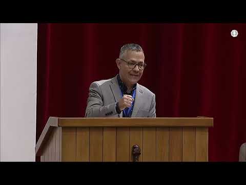 Ernesto Villegas en la VI Conferencia por el Equilibrio del Mundo en La Habana, Cuba