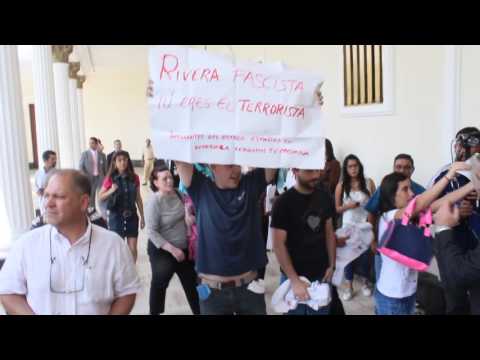 Españoles abordan a Henry Ramos Allup sobre visita de Albert Rivera. (Venezuela)