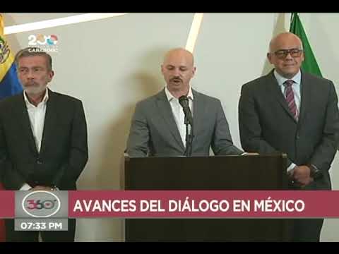 Gobierno y oposición en mesa de diálogo en México se manifiestan contra xenofobia en Iquique, Chile
