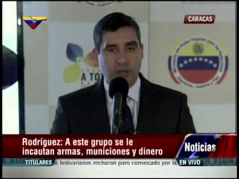 Ministro Miguel Rodríguez Torres informa de la captura de paramilitares en Coloncito y Guanare
