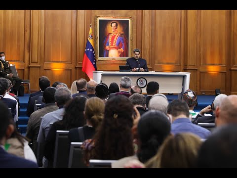 Presidente Maduro se reúne con veedores internacionales de visita por megaelecciones del 21-N