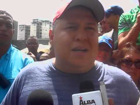 Entrevista a Reinaldo Iturrriza en marcha de trabajadores de Cultura por reivindicaciones salariales