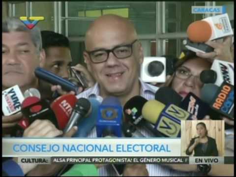 Jorge Rodríguez declara en el CNE el 21/10/16 tras suspenderse el revocatorio