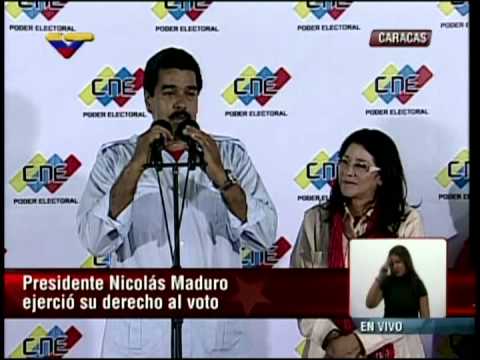 VIDEO COMPLETO: Nicolás Maduro llega al centro de votación, sufraga y da declaraciones