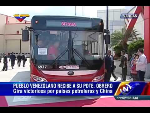 Maduro conduce un autobús Sitssa a su llegada de gira histórica enero 2015