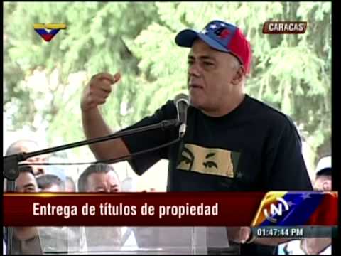 Jorge Rodríguez responde a Capriles: Chávez sí es nuestro comandante Galáctico, celestial y humano!