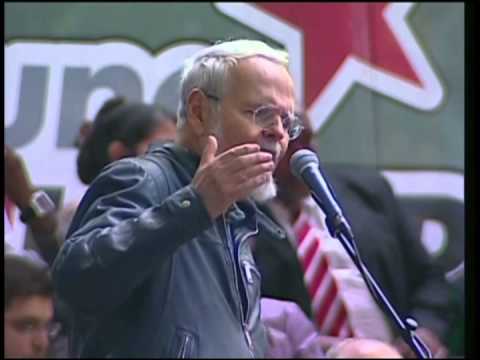 Luis Britto García cita a Chávez: &quot;Yankees, estamos cansados de tanta mierda&quot;