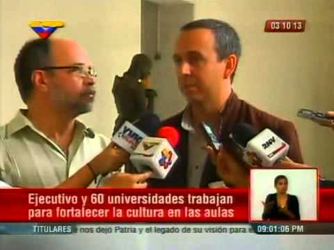 Ministros Fidel Barbarito y Pedro Calzadilla reunidos con directores de cultura de universidades