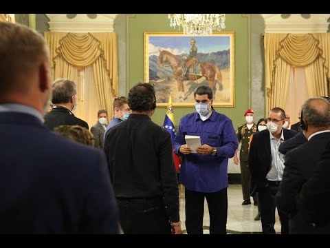 Maduro recibe a observadores internacionales de Europa, Rusia, Irán y Turquía para elecciones 6-D
