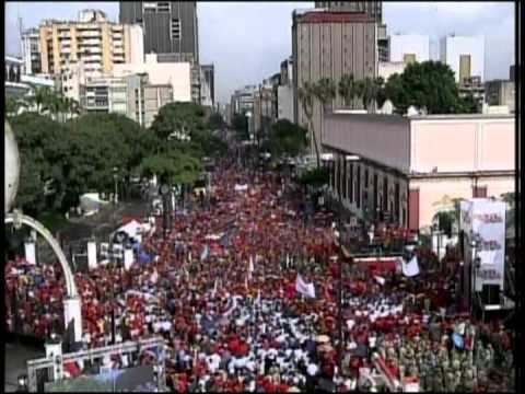 Discurso completo de Nicolás Maduro este 7 de octubre de 2013 frente al Balcón del Pueblo