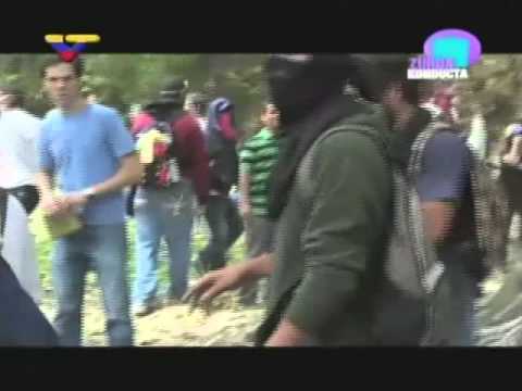 Así agredieron y golpearon a William Muñoz en la UCV: más de 50 encapuchados