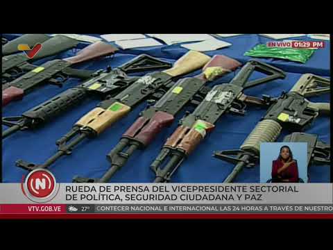 Diosdado Cabello: 400 fusiles y armas decomisadas, agentes de EEUU, españoles y checos detenidos