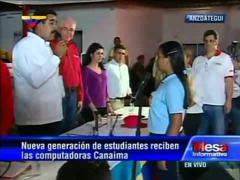 Presidente Maduro inicia entrega de computadoras Canaima a jóvenes de bachillerato