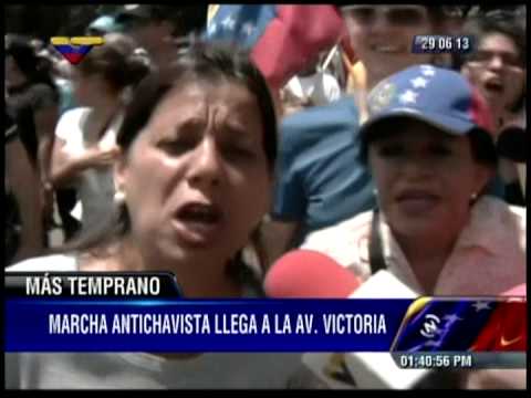 VTV entrevista a Antonio Rivero y graba a opositores burlándose del himno &quot;Patria Querida&quot;