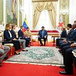 Presidente Maduro sostuvo encuentro con representantes de la Cruz Roja Internacional