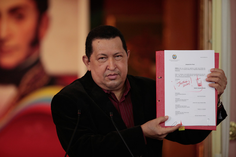 Hace 8 años Hugo Chávez firmó la nueva Ley Orgánica del Trabajo, los Trabajadores y las Trabajadoras – Alba Ciudad 96.3 FM