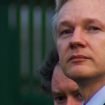 Defensa de Julián Assange presenta petición de no extradición