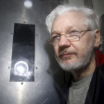 El Gobierno británico aprueba la extradición de Julian Assange a EE.UU., donde se enfrenta a 175 años de prisión