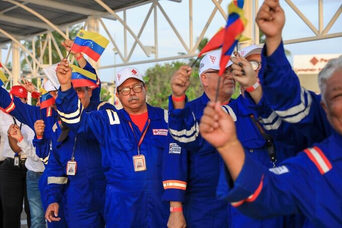 Workers' representatives. Photo: Presidential Press.